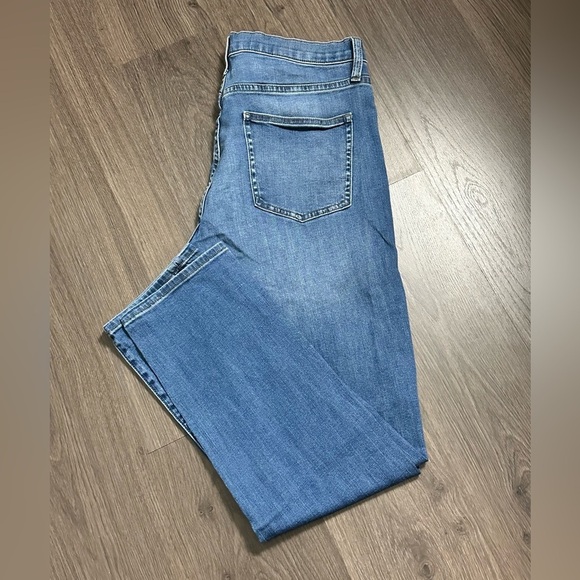 Uniqlo  Jeans - Picture 3 of 10